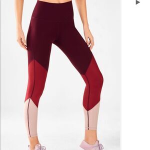 Fabletics Women's Powerhold Zone High Waisted 7/8 Mesh Workout Leggings Sz S